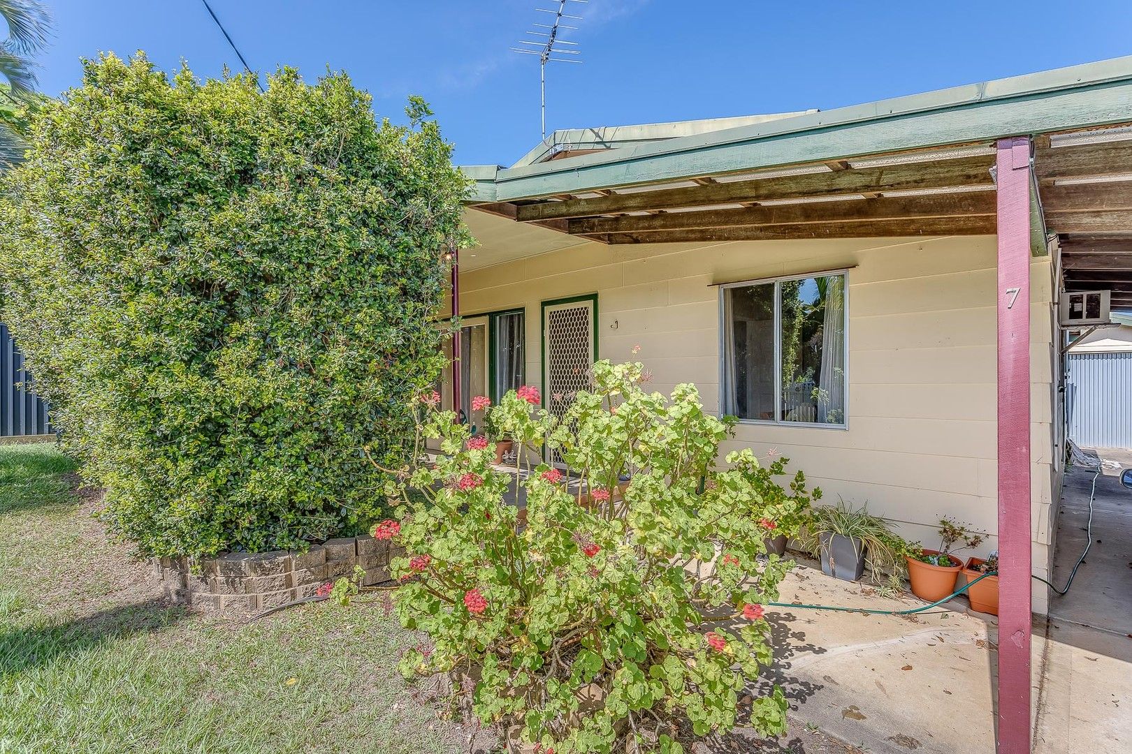 3 bedrooms House in 7 Vernon Street CLONTARF QLD, 4019
