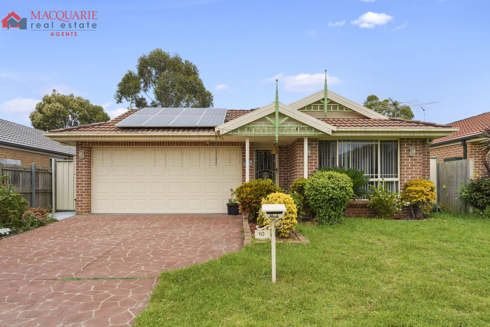 10 Tuross Close, Prestons NSW 2170, Image 0