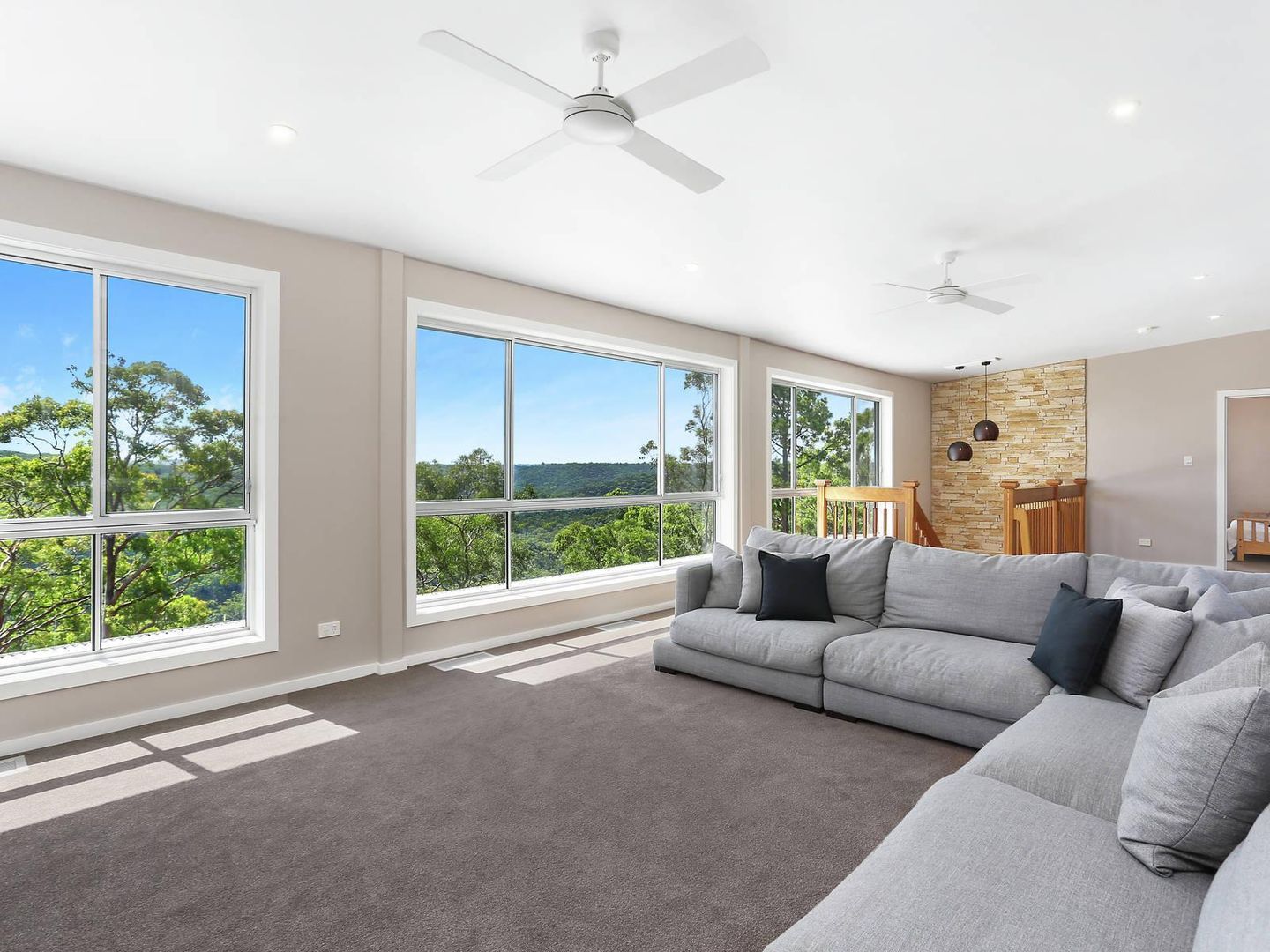 38 Marine Crescent, Hornsby Heights NSW 2077, Image 2