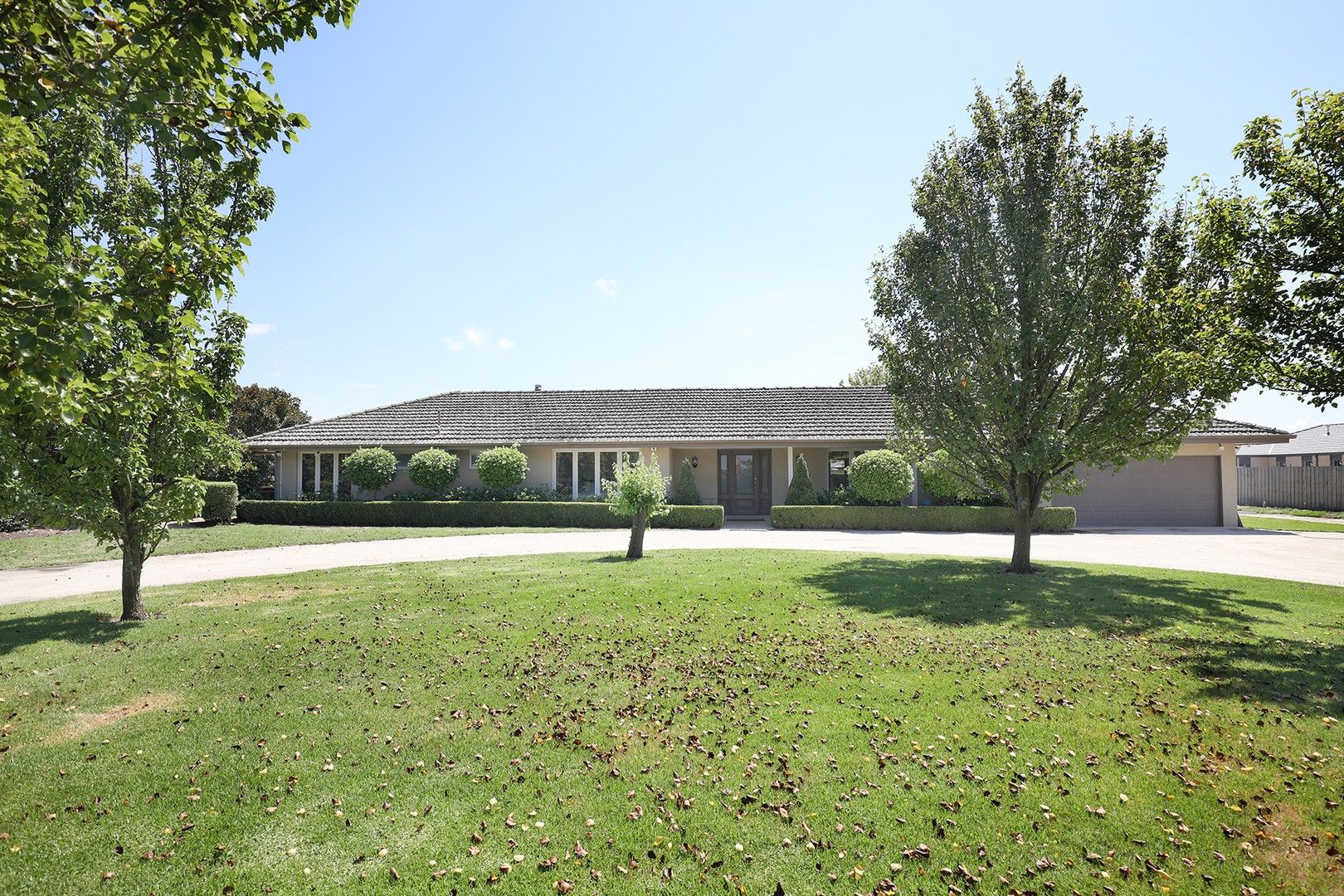 4 bedrooms House in 90 RIX ROAD OFFICER VIC, 3809