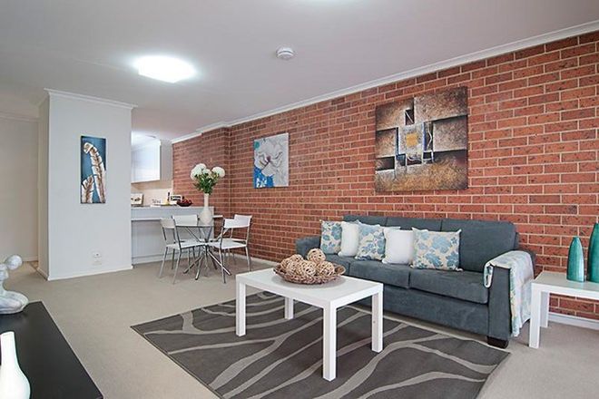 Picture of 2/116 Edinburgh Street, FLEMINGTON VIC 3031