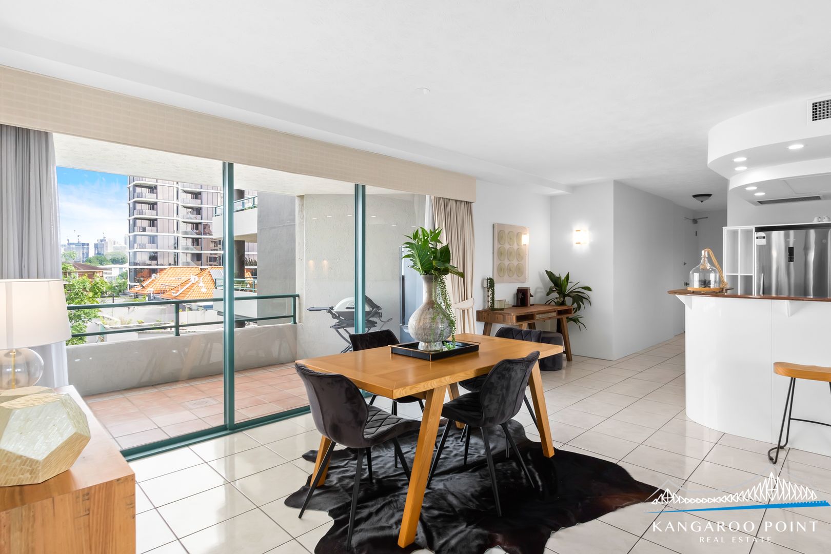 14/10 Park Avenue, Kangaroo Point QLD 4169, Image 1