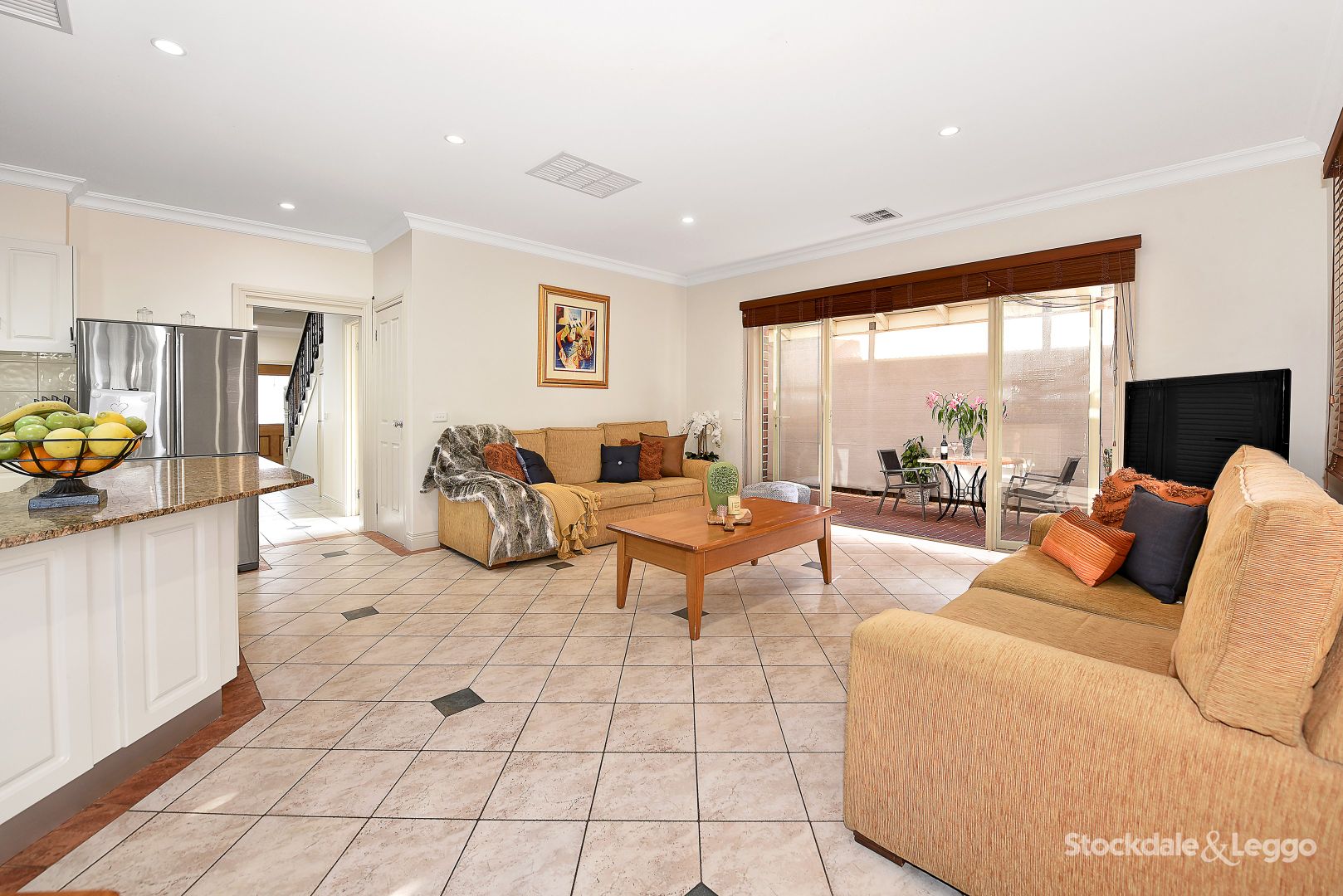 1/4 Callan Court, Mill Park VIC 3082, Image 2