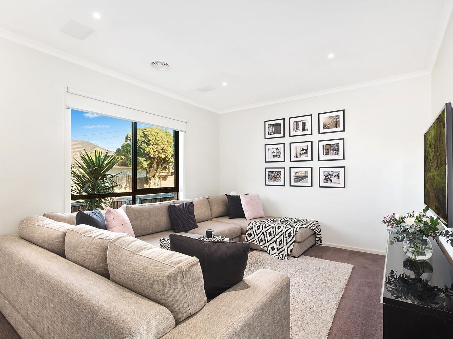 1/1 Rix Street, Herne Hill VIC 3218, Image 1