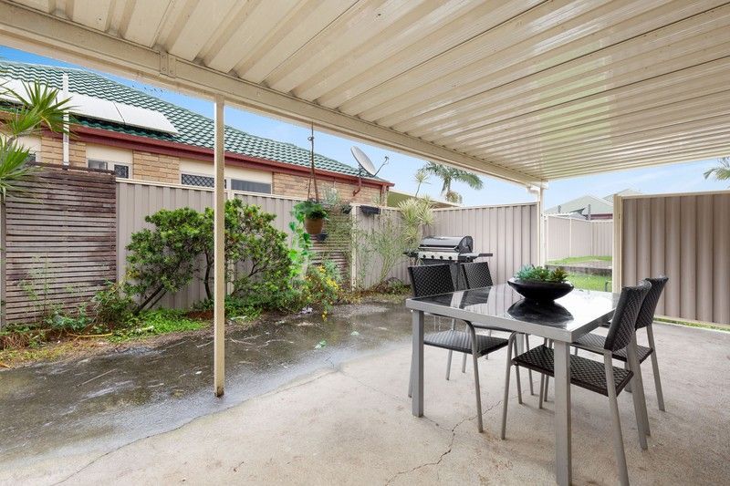 4 bedrooms House in 14 Ngungun Close LOGANHOLME QLD, 4129