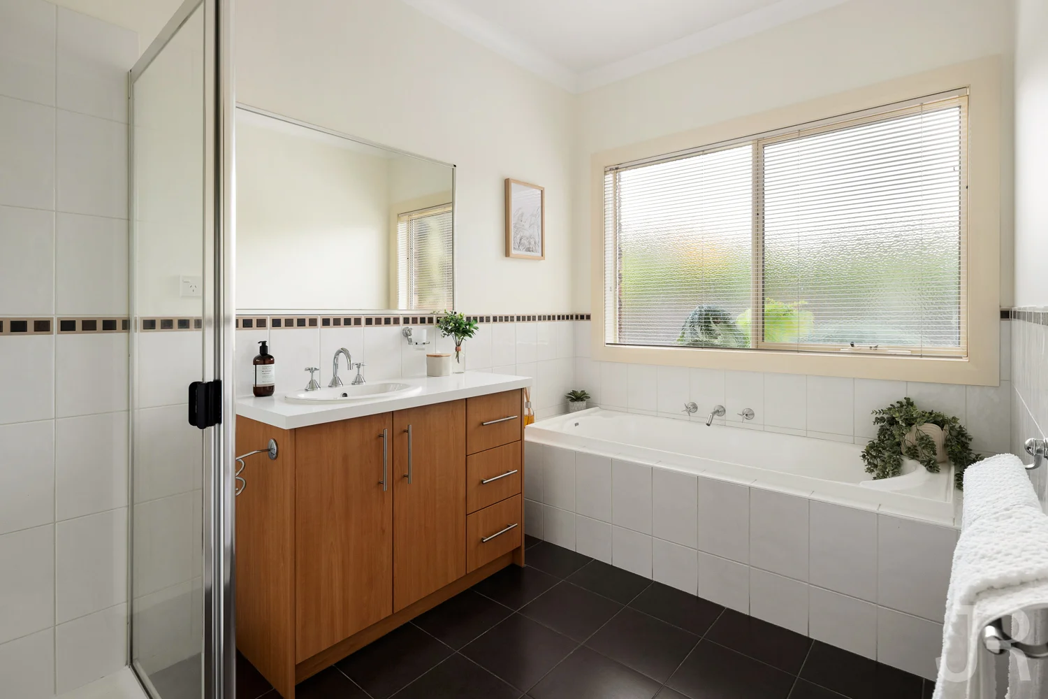 Additional image 19 of 20 Holm Park Road, Beaconsfield VIC 3807