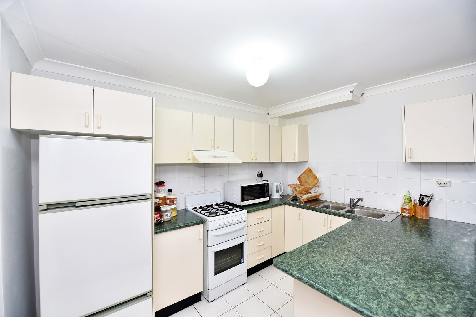 7/27-31 Kenyon Street, Fairfield NSW 2165, Image 2