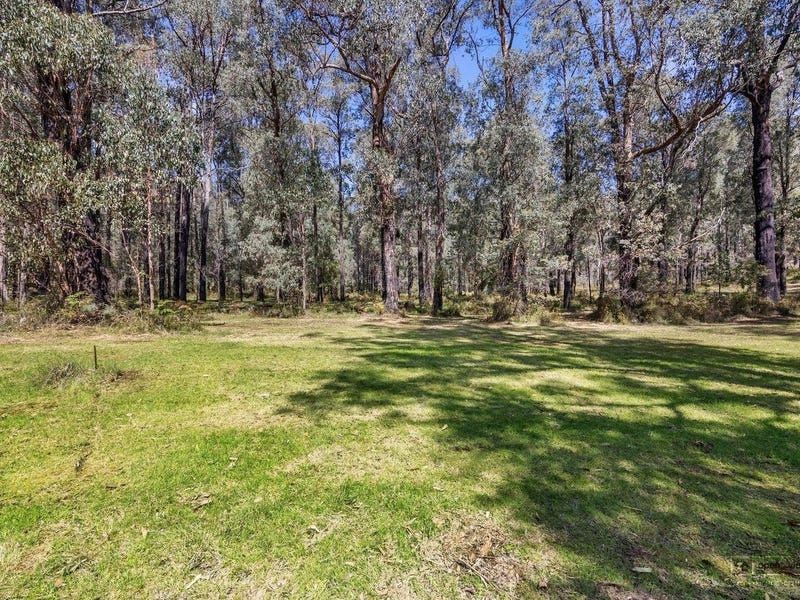 12 Lady Talbot Drive, Marysville VIC 3779, Image 2