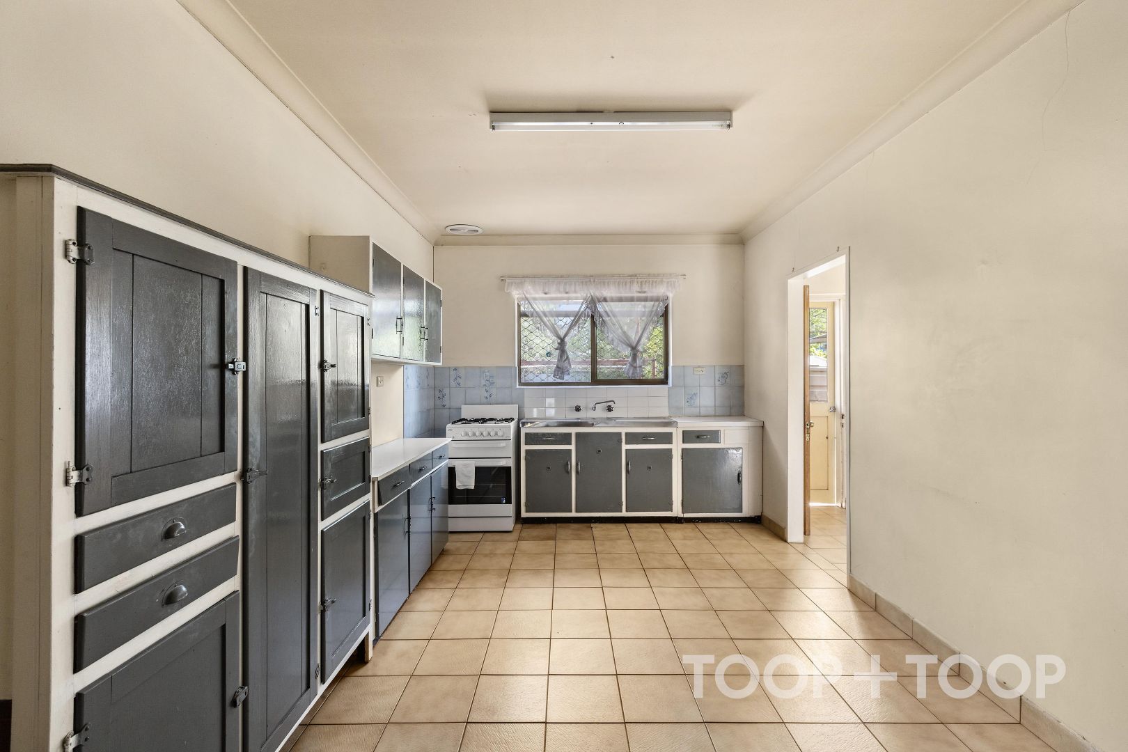 12-12A Rose Street, Mile End SA 5031, Image 2