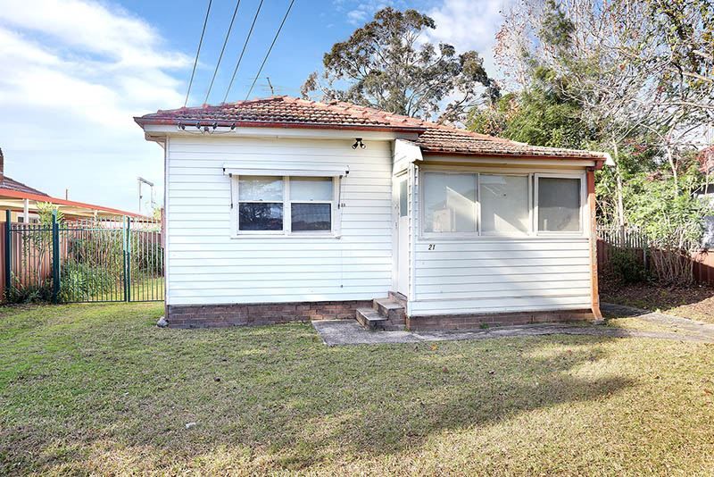 21 Lander Avenue, Blacktown NSW 2148, Image 0