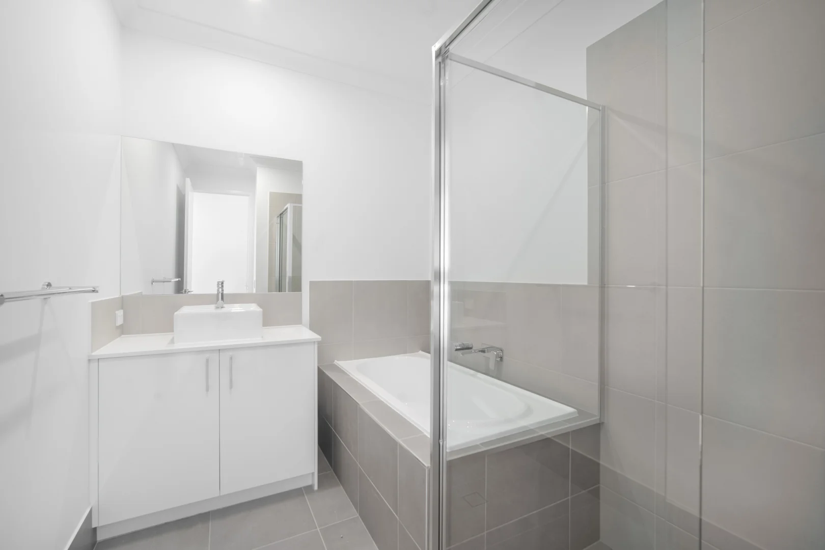 Additional image 11 of 2/108 Falconer Street, Southport QLD 4215