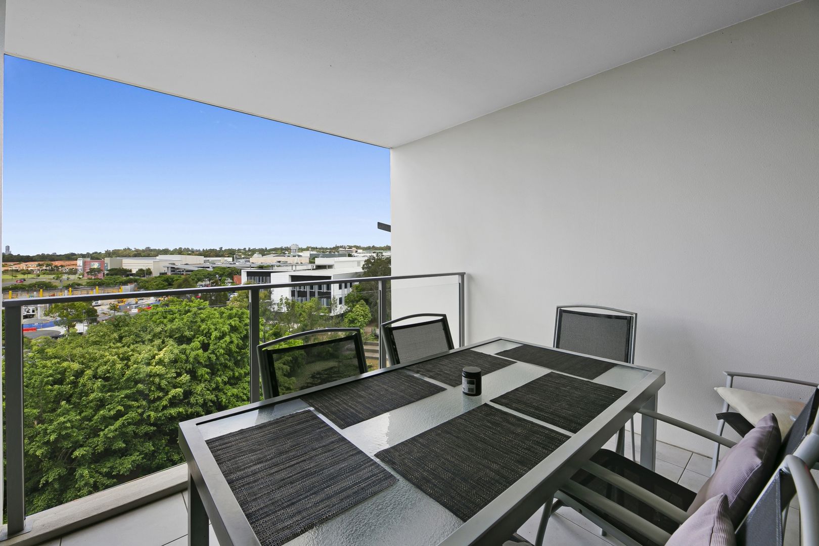 127/2-4 Riverwalk Avenue, Robina QLD 4226, Image 2