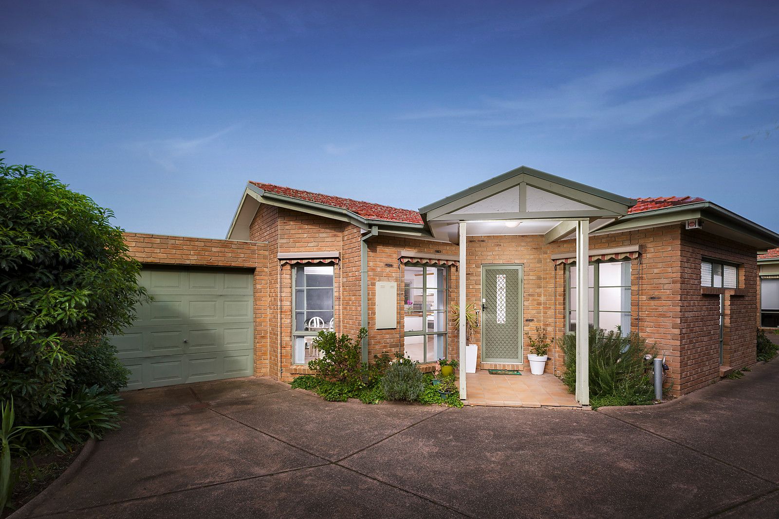 2/3 Arthur Street, Aberfeldie VIC 3040, Image 0