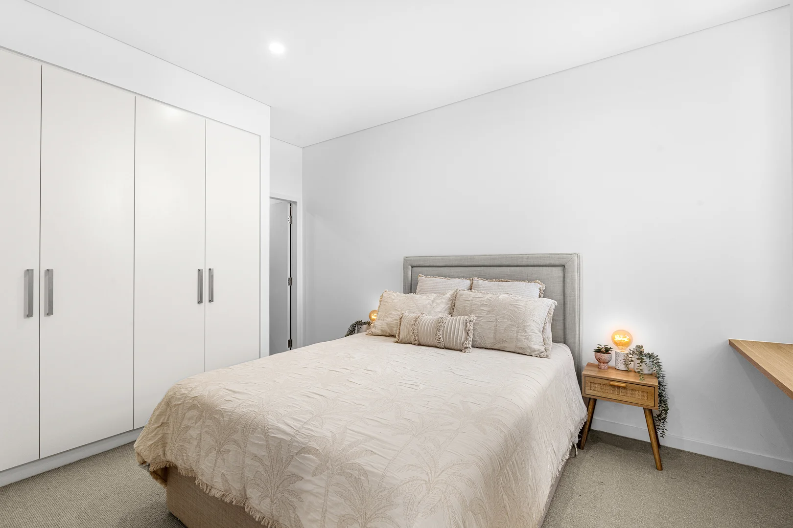 Additional image 4 of 507/34-38 Railway Crescent, Jannali NSW 2226