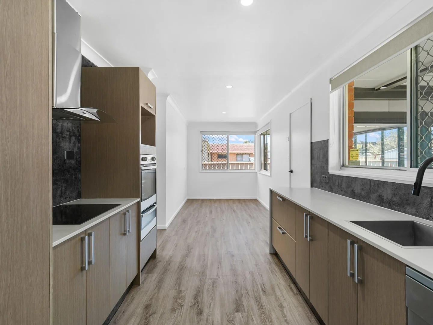 Additional image 5 of 16 Park Avenue, Cundletown NSW 2430