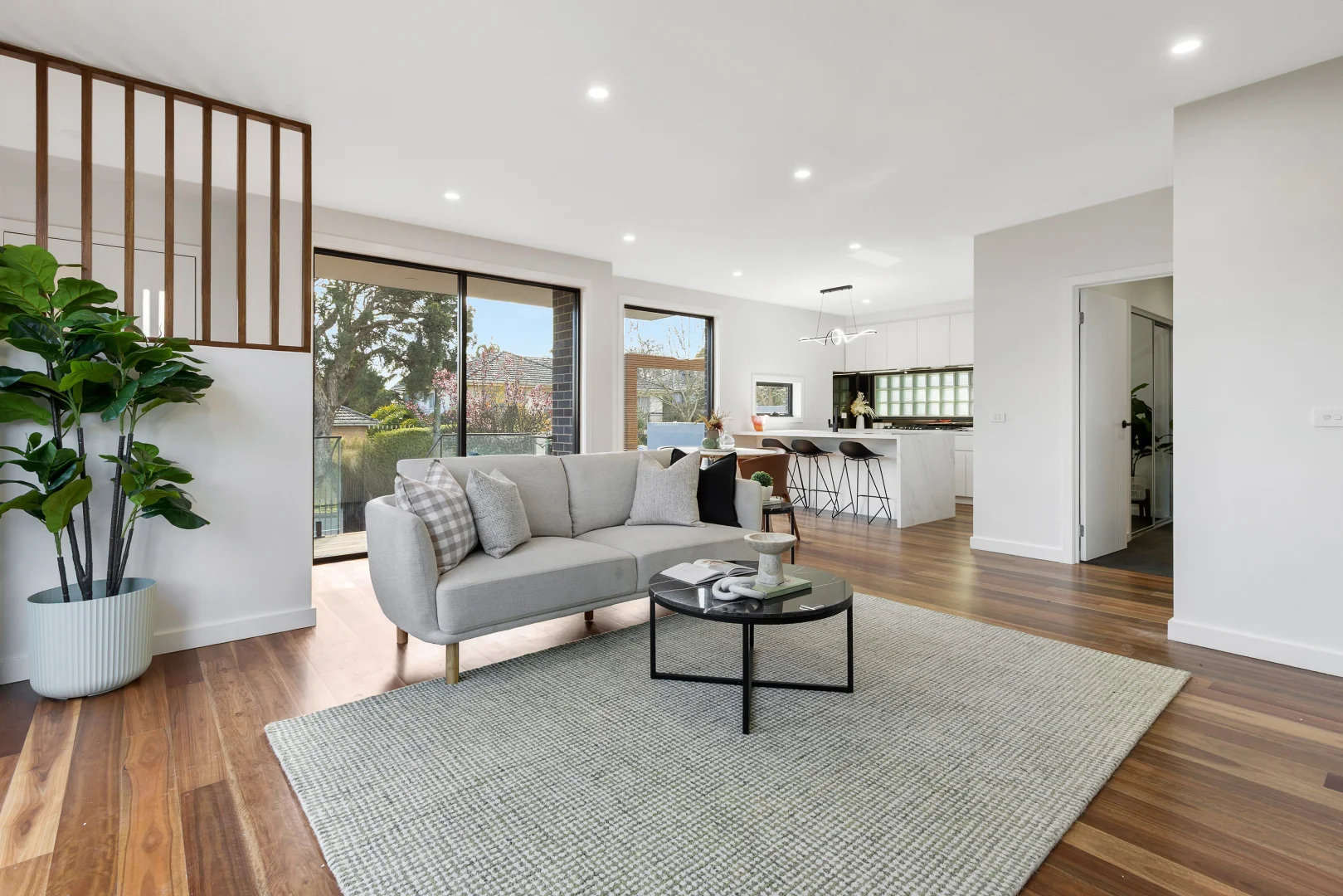 Additional image 12 of 10/28 Roderick Street, Doncaster East VIC 3109