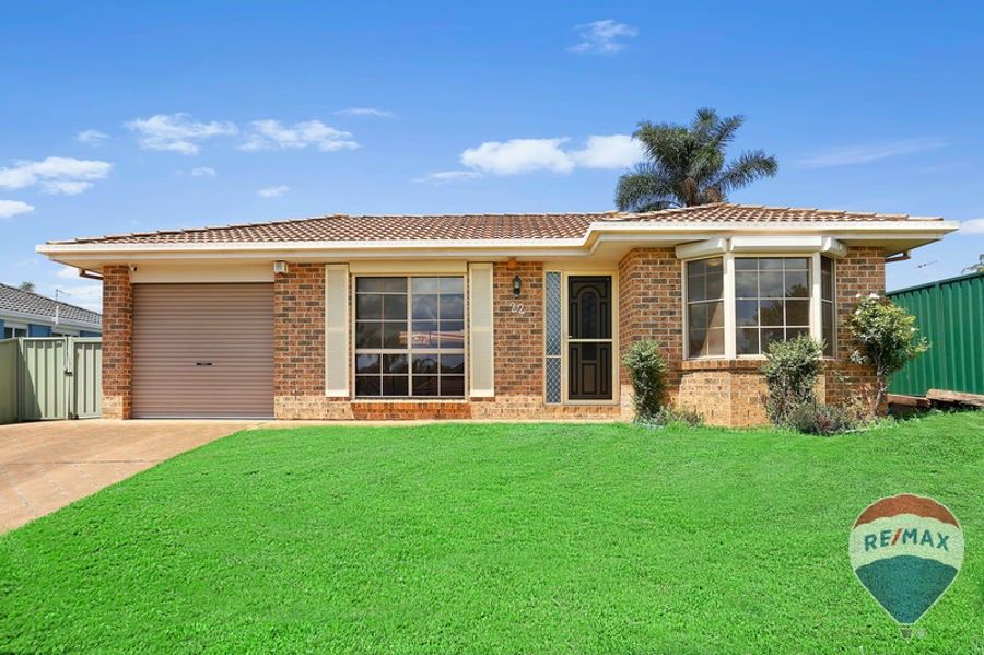 22 SANDPIPER CRESCENT, Claremont Meadows NSW 2747, Image 0