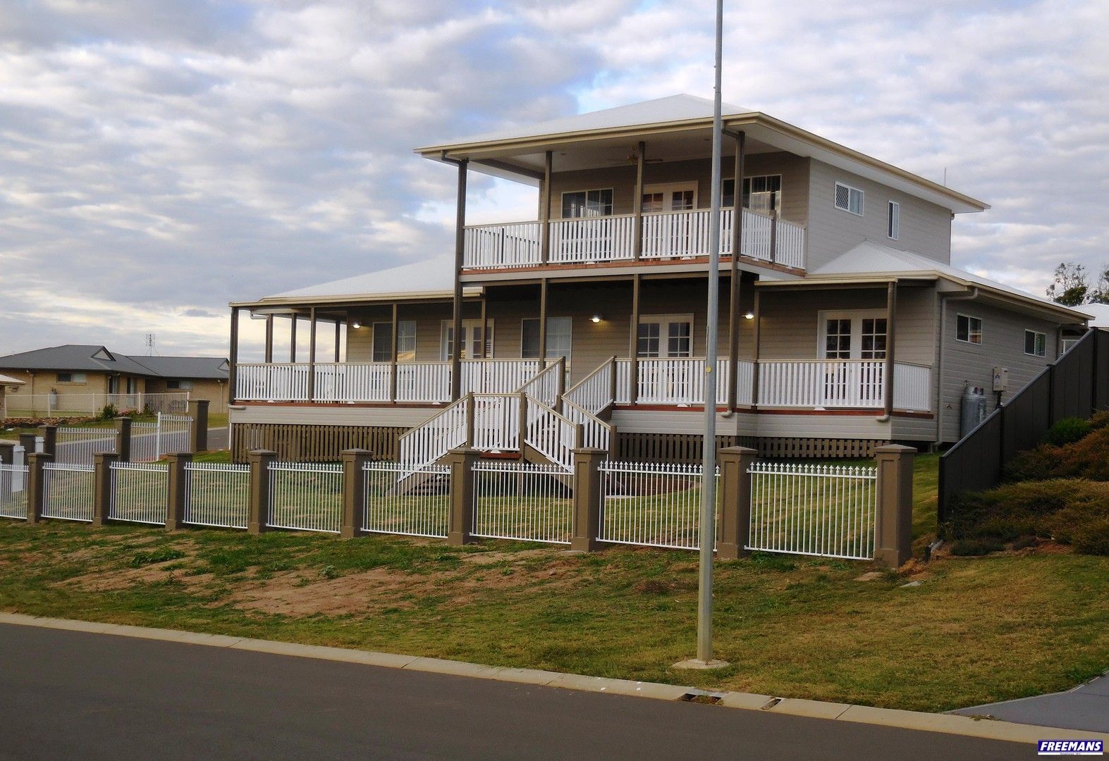 4 bedrooms House in 60 Banksia KINGAROY QLD, 4610