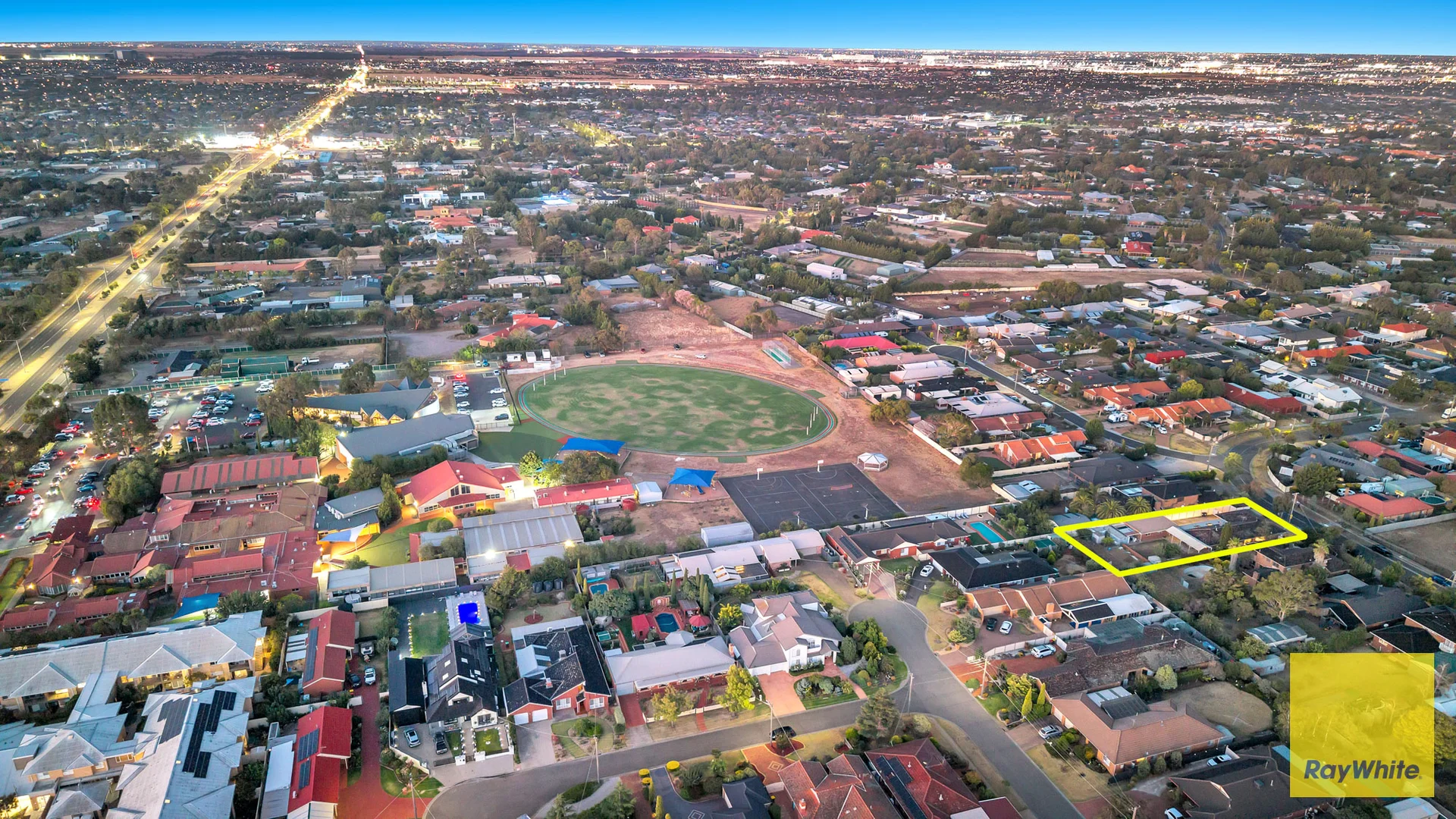 Additional image 37 of 13 Fernwood Drive, Hoppers Crossing VIC 3029