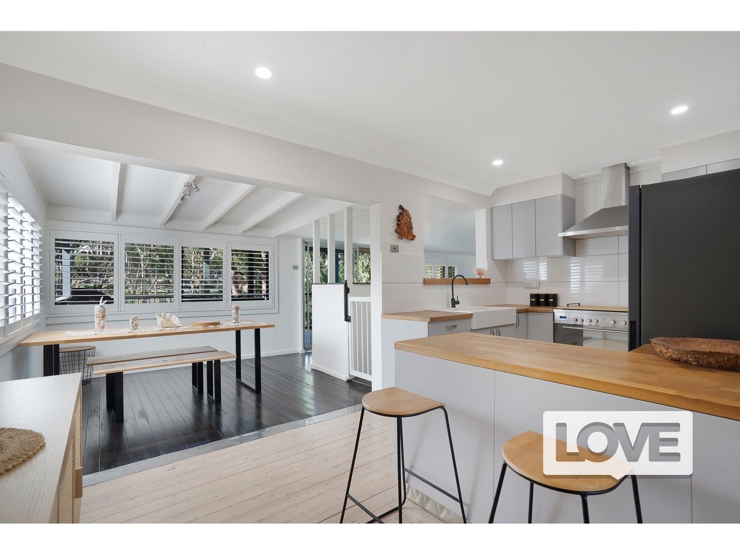 Tingira Heights NSW 2290 3 beds house for Sale, Price Guide 880,000