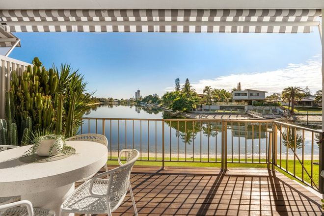 Picture of 2/53 Karbunya Street, MERMAID WATERS QLD 4218