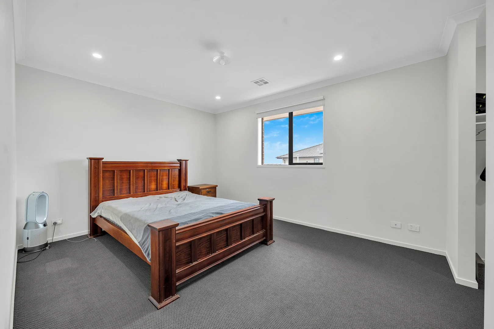 Additional image 15 of 47 Winfred Dr, Mambourin VIC 3024