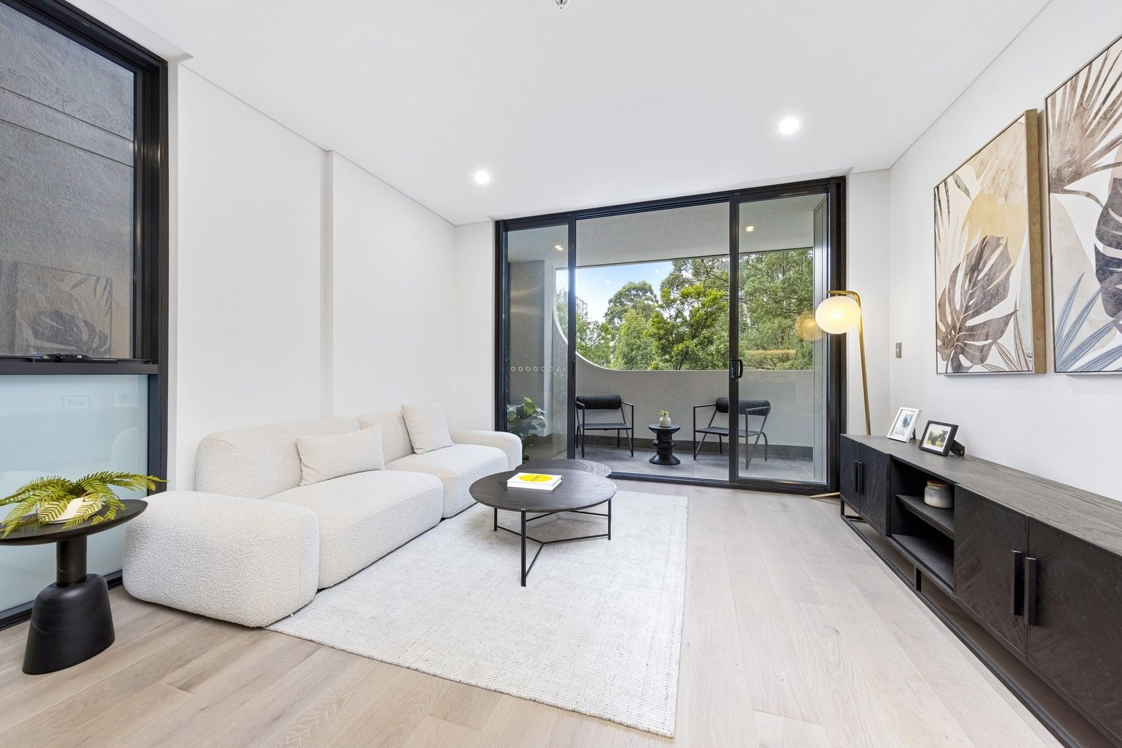 2&3 Bed/9 PEACH TREE ROAD, Macquarie Park NSW 2113, Image 1