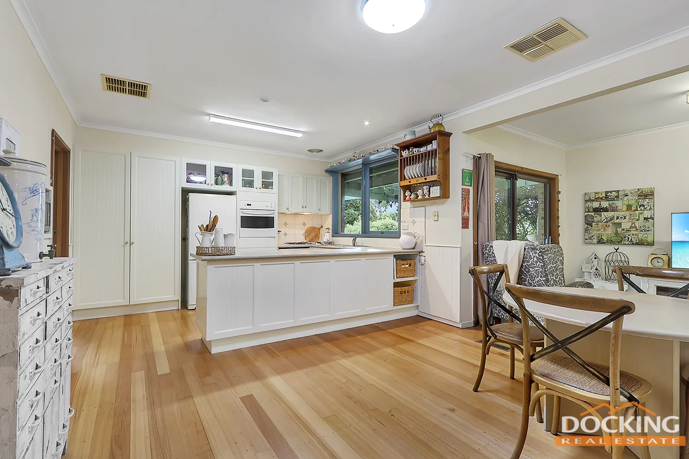 Additional image 3 of 2 Dalroy Crescent, Vermont South VIC 3133