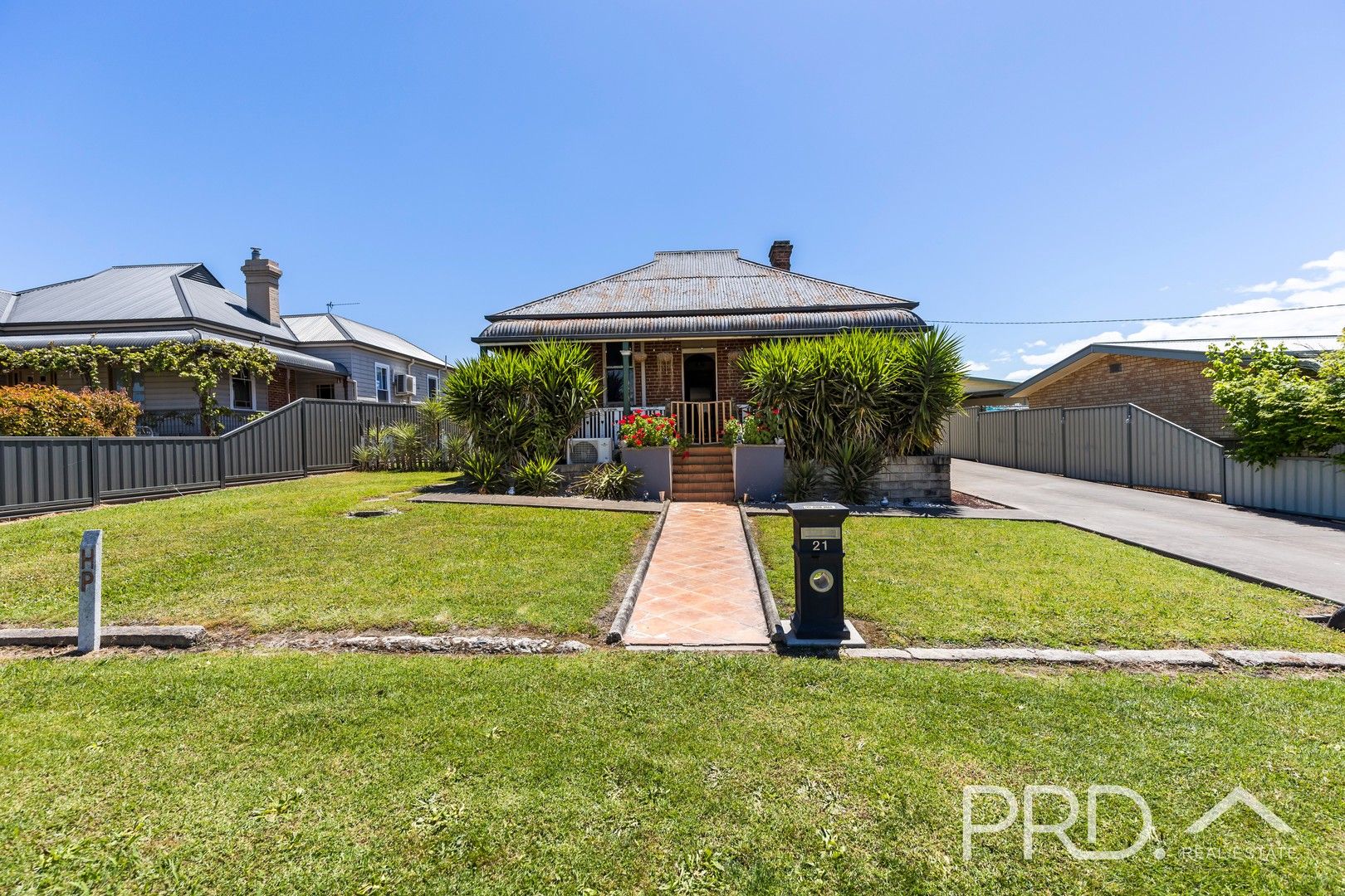 21 Merivale Street, Tumut NSW 2720, Image 0