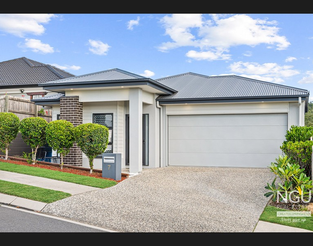 7 Cooper Way, Spring Mountain QLD 4300