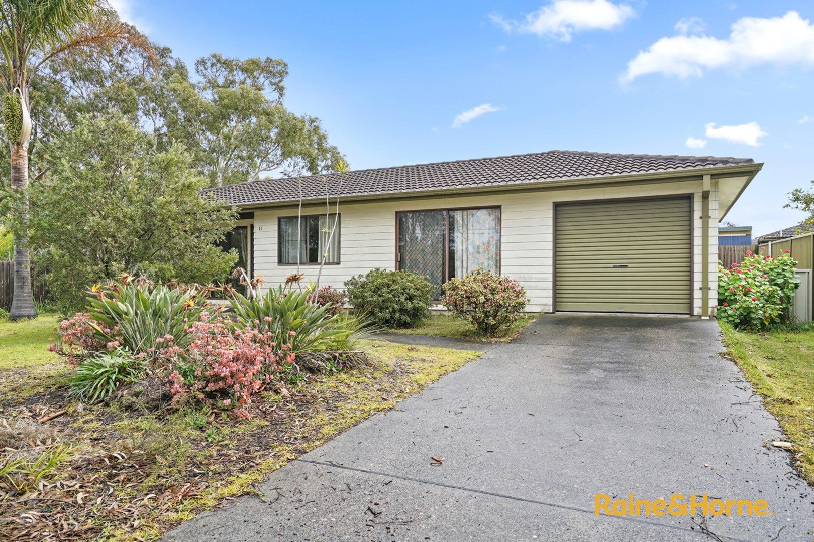 13 PARRAWEENA RD, Gwandalan NSW 2259, Image 0