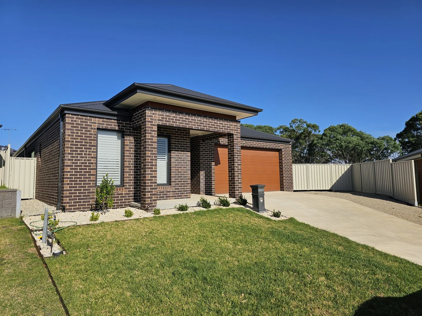 4 Brunswick Court, West Wodonga VIC 3690