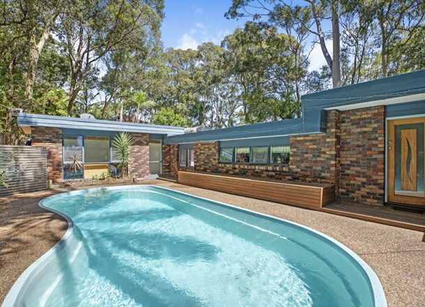 13 Northview Drive, Bateau Bay NSW 2261