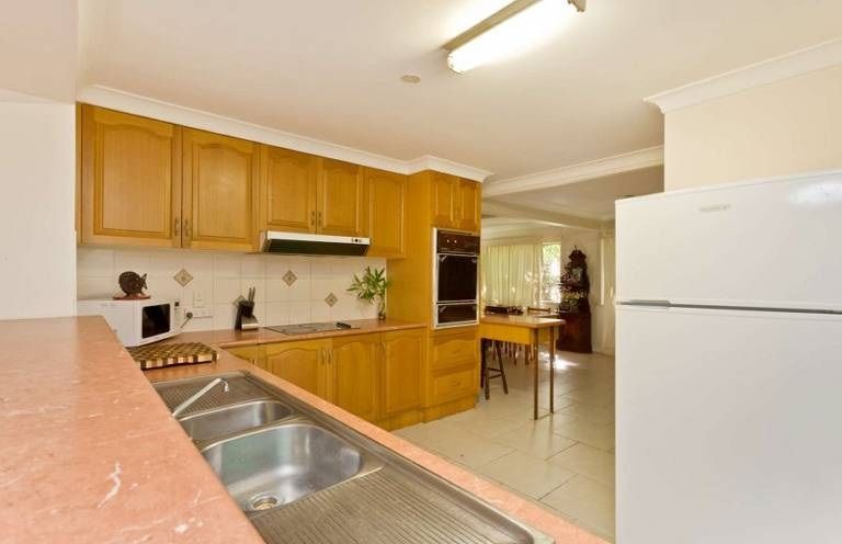 24 Wackett Street, Pallarenda QLD 4810, Image 2