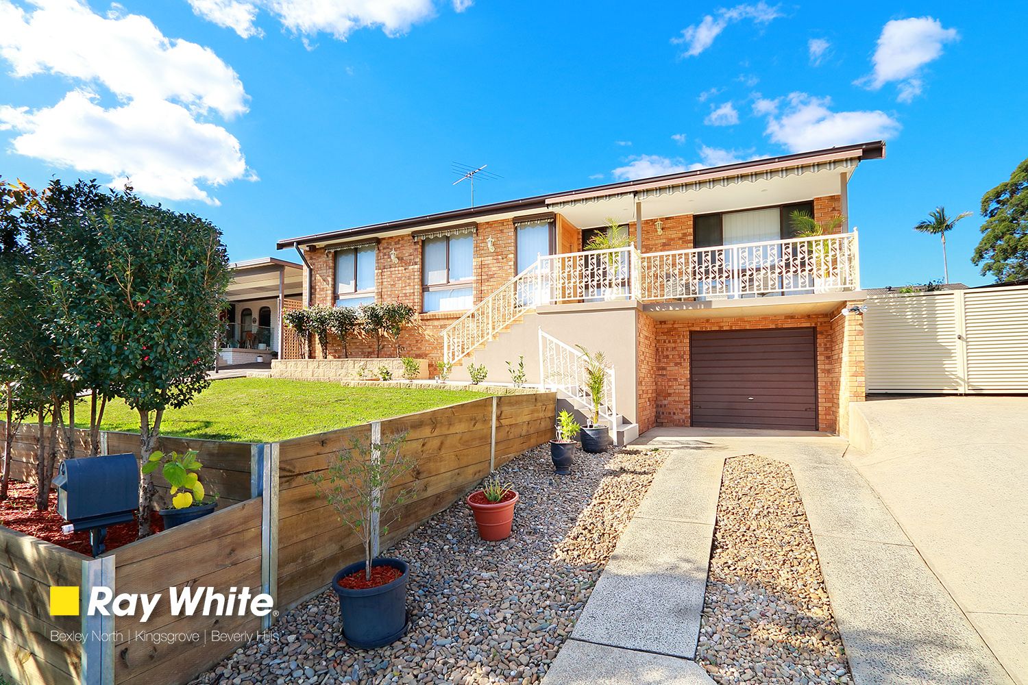 16 Hewitt Place, Minto NSW 2566, Image 0