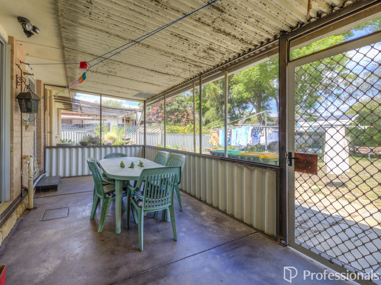 Additional image 14 of 27 Sussex Road, Forrestfield WA 6058
