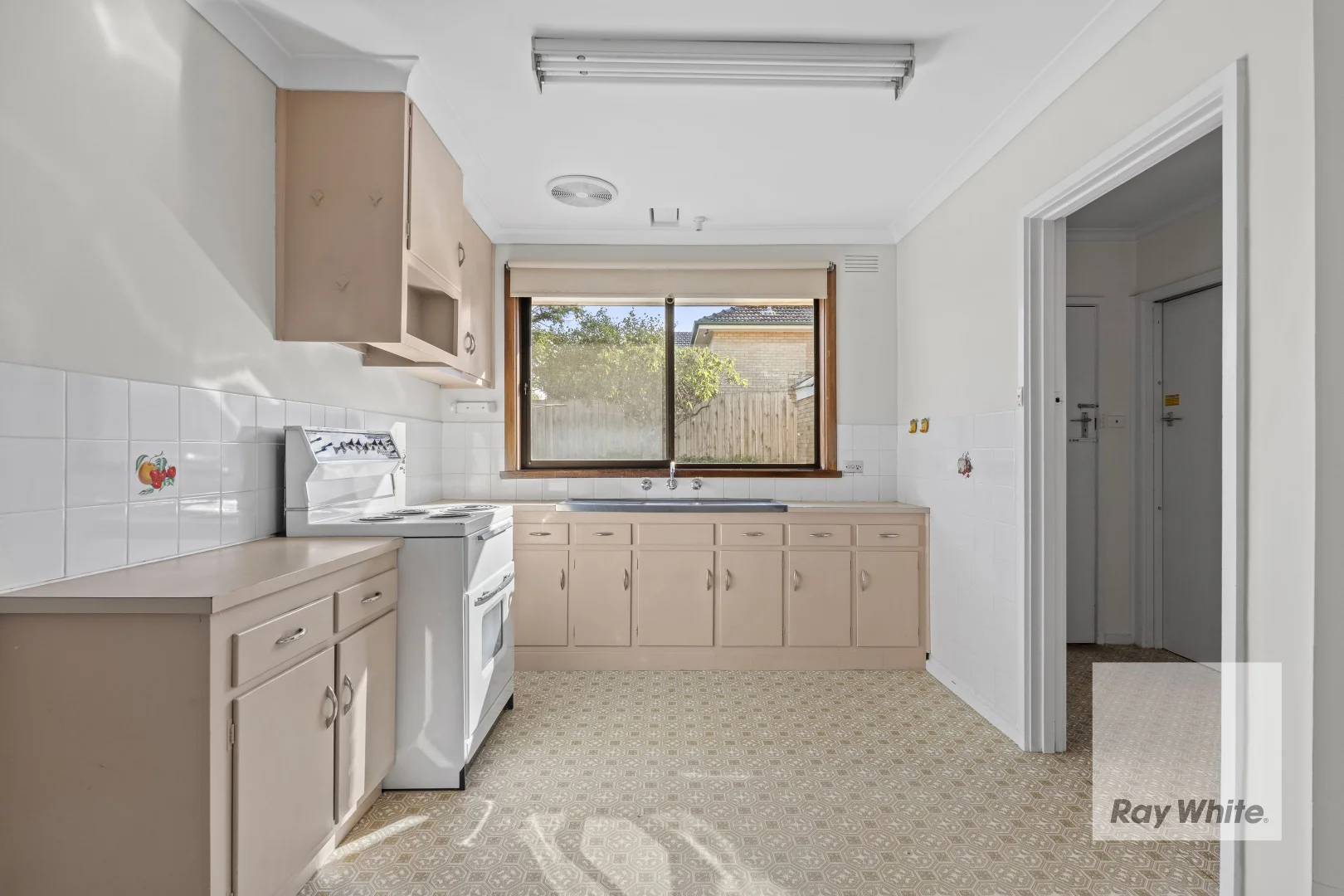 Additional image 3 of 60 Green Avenue, Kingsbury VIC 3083