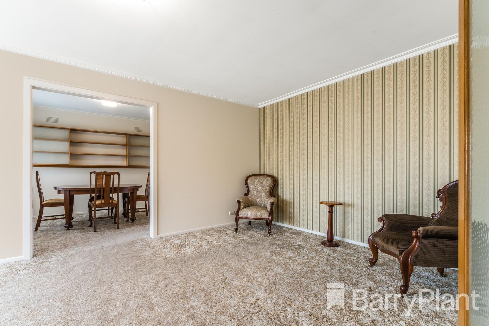 35 Elliott Avenue, Highton VIC 3216, Image 2