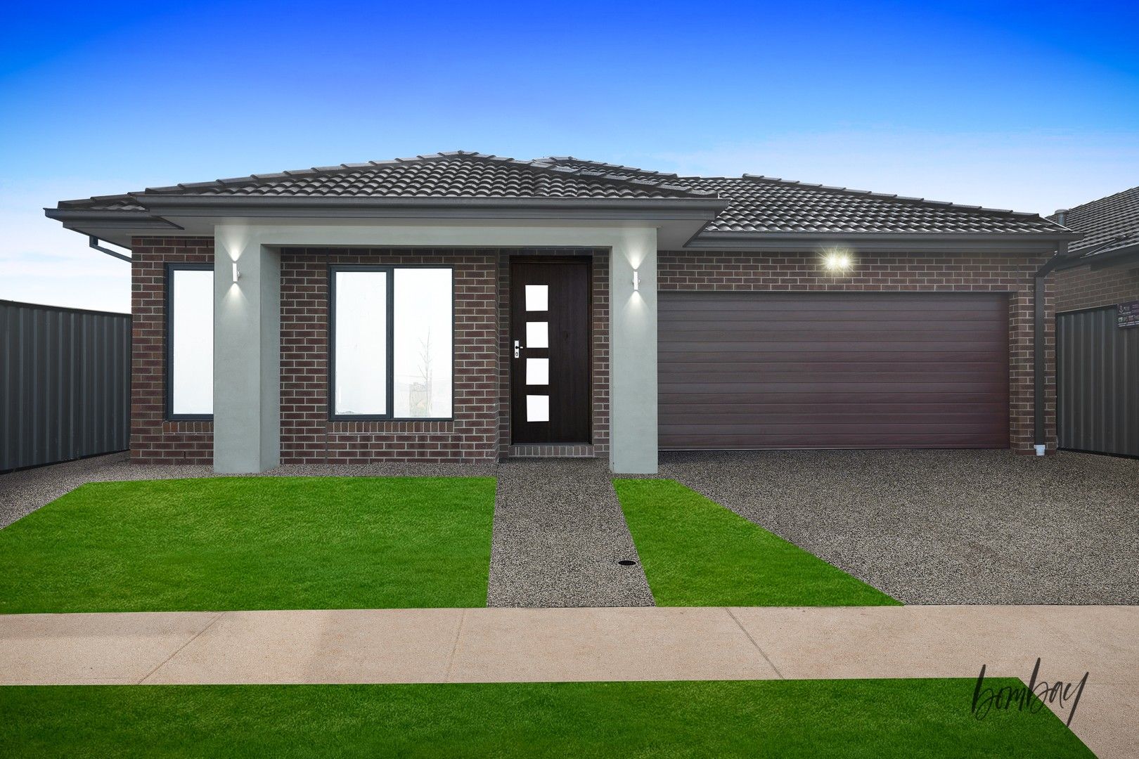 4 bedrooms House in 13 Holbrook Crescent KALKALLO VIC, 3064