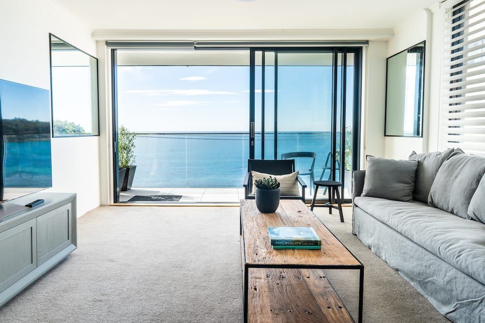 3 bedrooms Apartment / Unit / Flat in 4/98 Bower  Street MANLY NSW, 2095