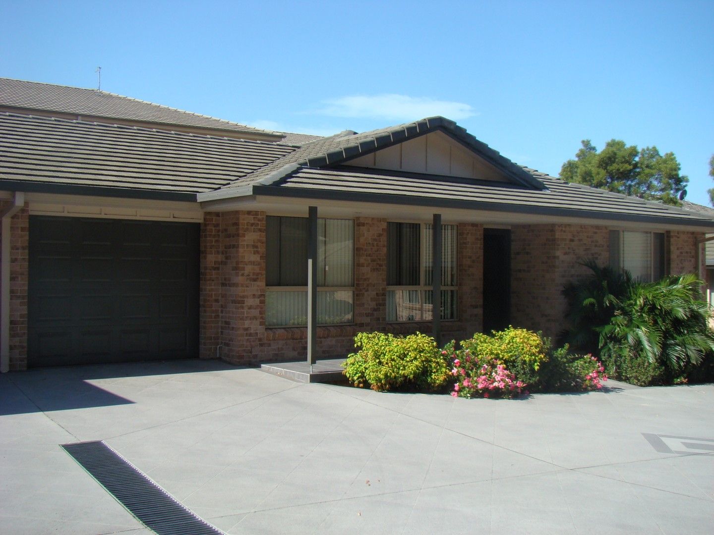 3 bedrooms Villa in 2/33 Lord Street LAURIETON NSW, 2443