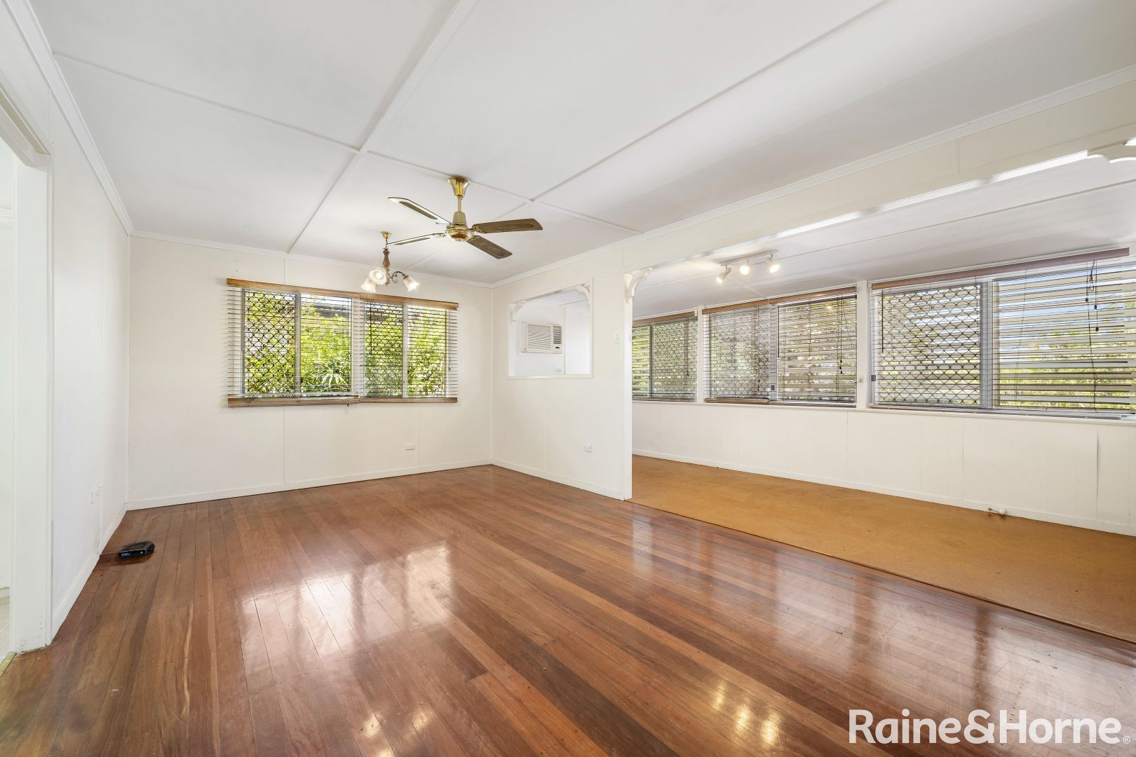 30 Milanion Crescent, Carindale QLD 4152 House For Rent Domain