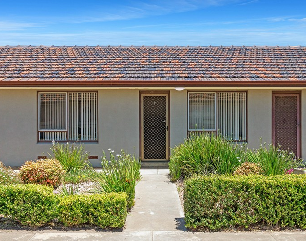 2/7 Bartlett Terrace, Semaphore Park SA 5019