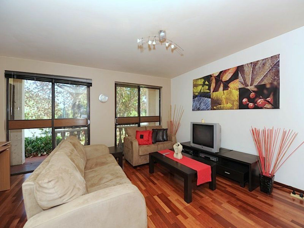 3 bedrooms Apartment / Unit / Flat in 1/124 Labouchere Road SOUTH PERTH WA, 6151