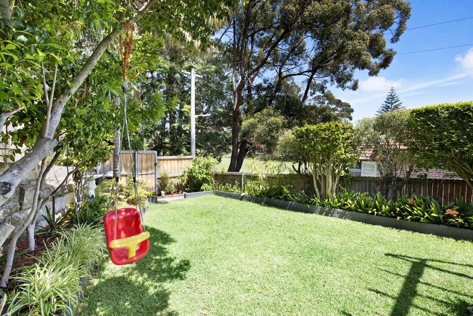 17 Leeton Avenue, Coogee NSW 2034, Image 2