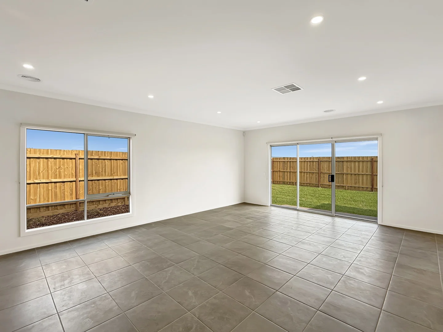 Additional image 6 of 24 Wallaloo Drive, Eynesbury VIC 3338