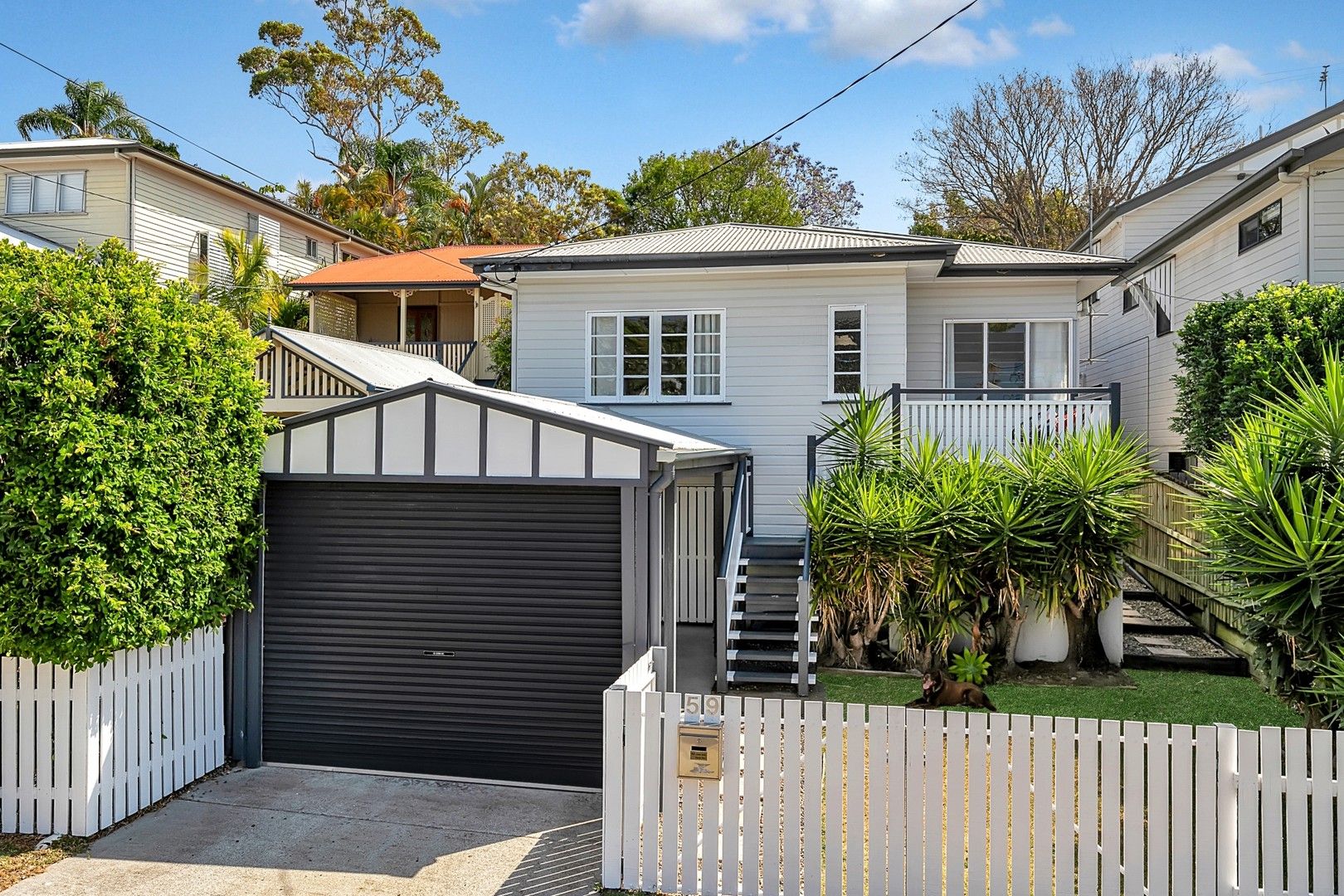 3 bedrooms House in 59 Empress Street BARDON QLD, 4065