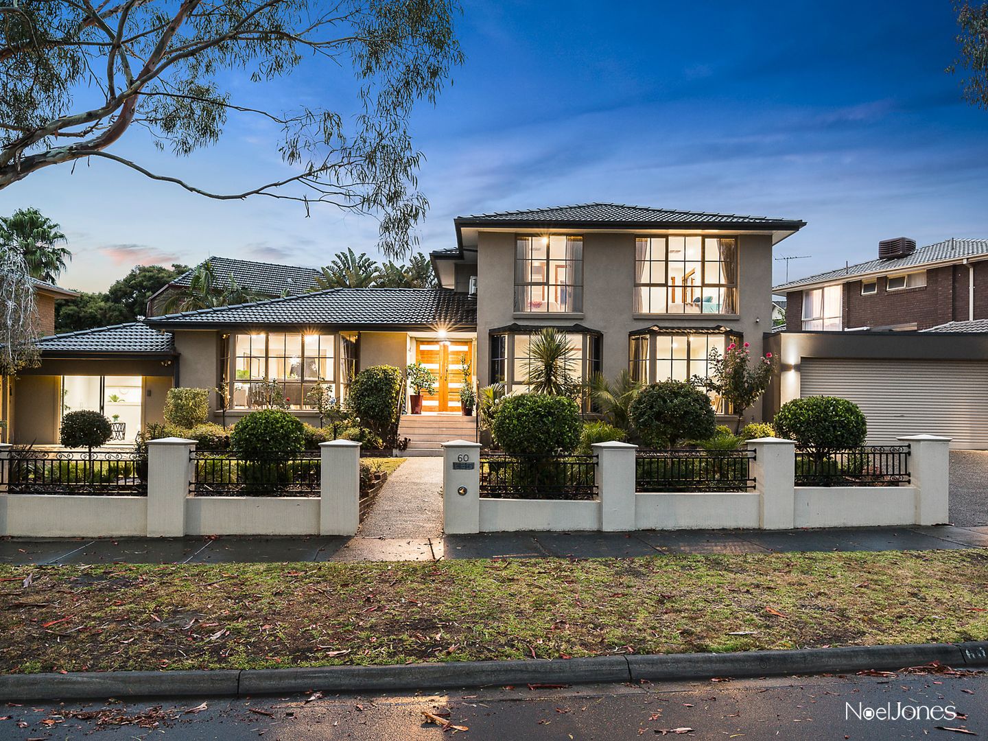 60 Old Orchard Drive, Wantirna South VIC 3152