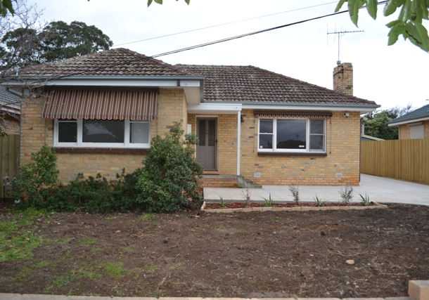 12 West Court, Airport West VIC 3042