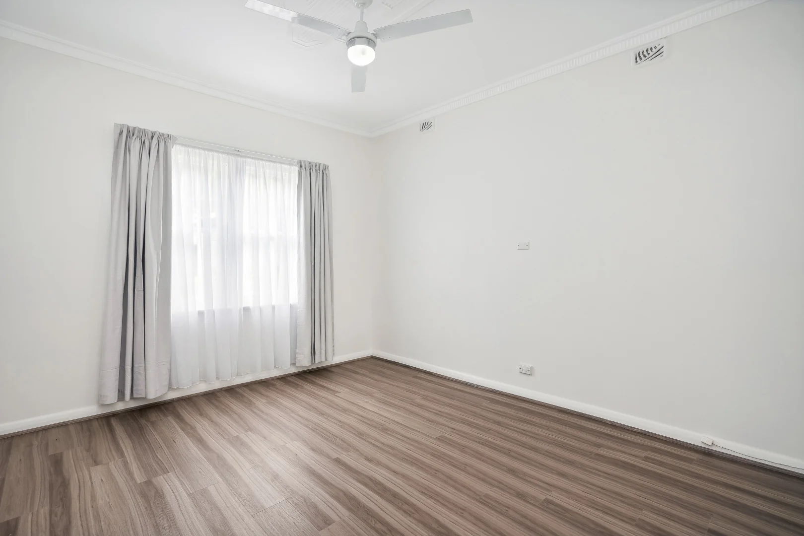 Additional image 7 of 216 Robin Rd, Semaphore SA 5019
